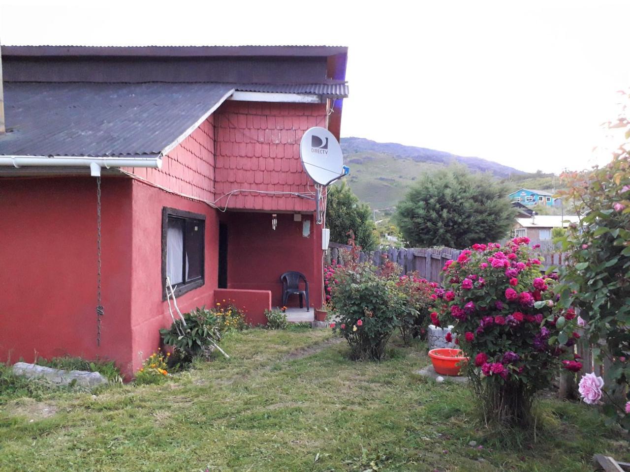 Hostal Y Cabanas Peumayen Puerto Guadal Buitenkant foto