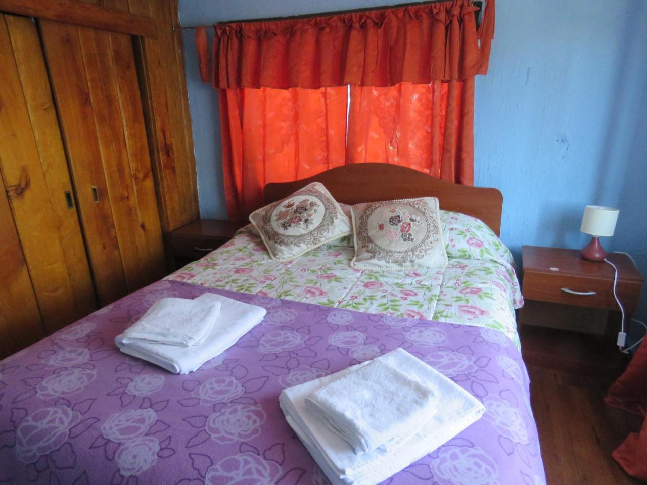 Hostal Y Cabanas Peumayen Puerto Guadal Buitenkant foto